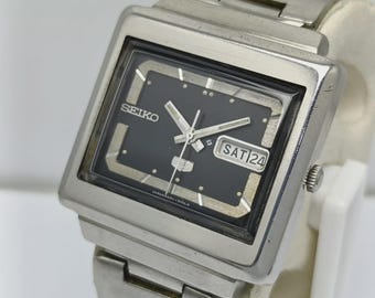 Relógio masculino vintage Seiko 5 automático TV Shape 6309-5030 dia/data