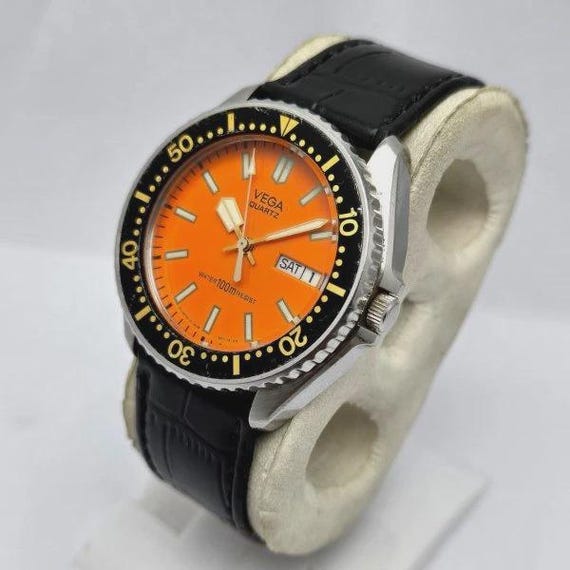 Citizen Vega Adec 1408-394551 Quartz Day/date Orange Dial Vintage