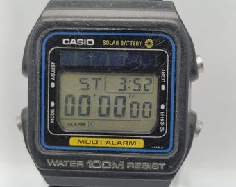 Vintage Classic Casio Batteryless Solar Digital Quartz 520 BB-800