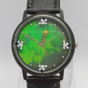 Tweety Vintage Watch - Etsy display picture 3