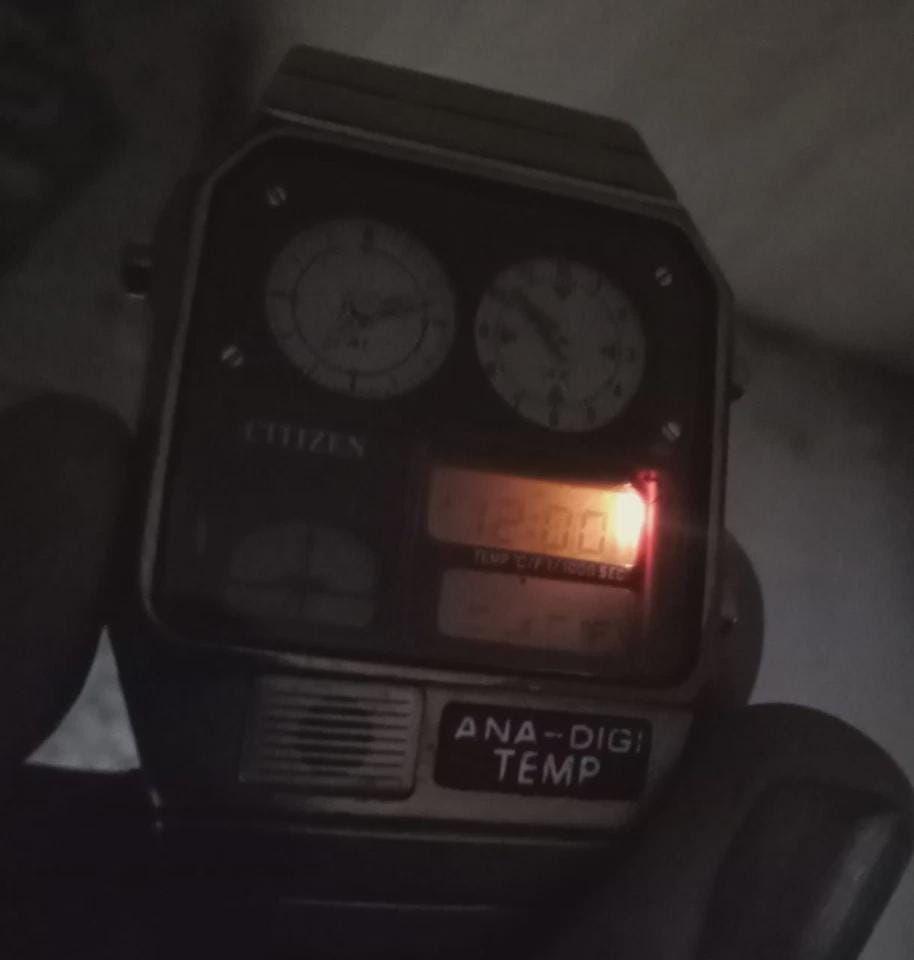 Citizen Ana-digi Temp 8988-001971 Quartz Alarm Chronograph Vintage