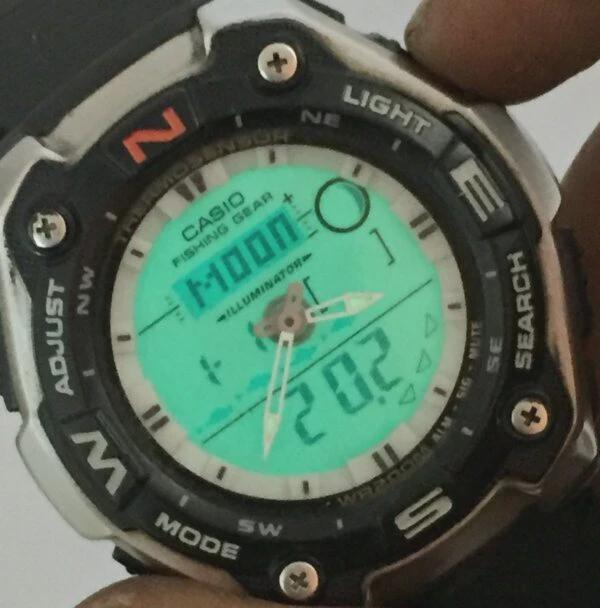 CASIO Fishing Gear 5056 AQW-101 Ana-digi Quartz Vintage  display picture 2