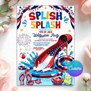 Op de afbeelding: Een uitnodiging voor een 4 juli-feest met een waterglijbaan-thema. Het ontwerp bevat rode, witte en blauwe kleuren, vuurwerk en een waterglijbaan met een Amerikaans vlagontwerp. De tekst luidt "Splish Splash" en "Waterslide Party".