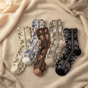 Vintage Floral Embroidered Socks Set, Cozy Cotton Crew Socks, Retro Boho Knit Socks for Women, Fall Winter Warm Gift Idea