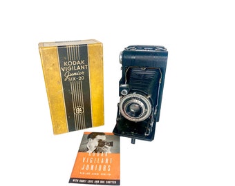 Vintage Camera -  Extra Nice Vintage Kodak Vigilant Junior Six-20 Camera