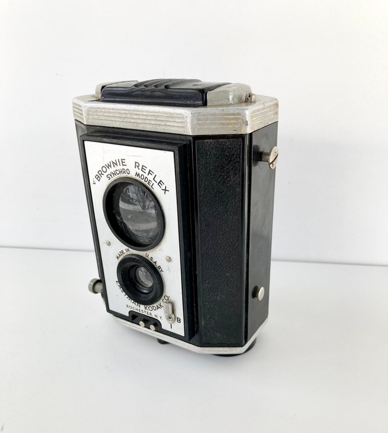 Vintage Film TLR Camera Vintage Kodak Brownie Reflex Camera 127 Roll film camera image 4