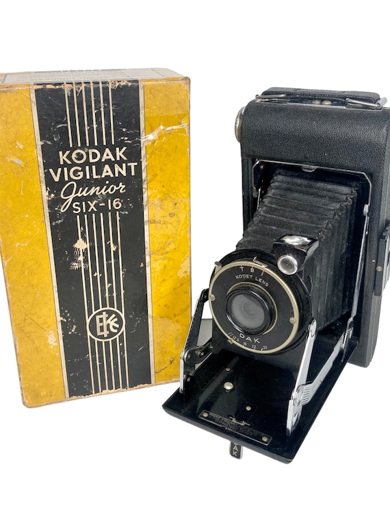 Vintage Film Camera - Kodak Six-16 Vigilant Camera in Original Box