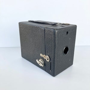 Vintage Box Camera Vintage Kodak No 2 Cartridge Hawkeye  Box Camera - Check out our huge vintage camera collection