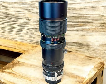 SLR Film Camera Lens - Zoom Lens - Film Photography - Vivitar 75-260 Zoom