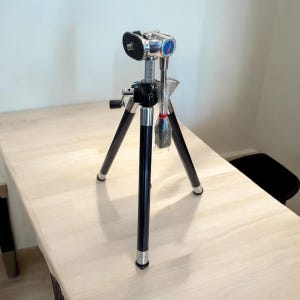Vintage Tripod - Selsi Japanese Made - Telescopic Camera Tripod - Unused