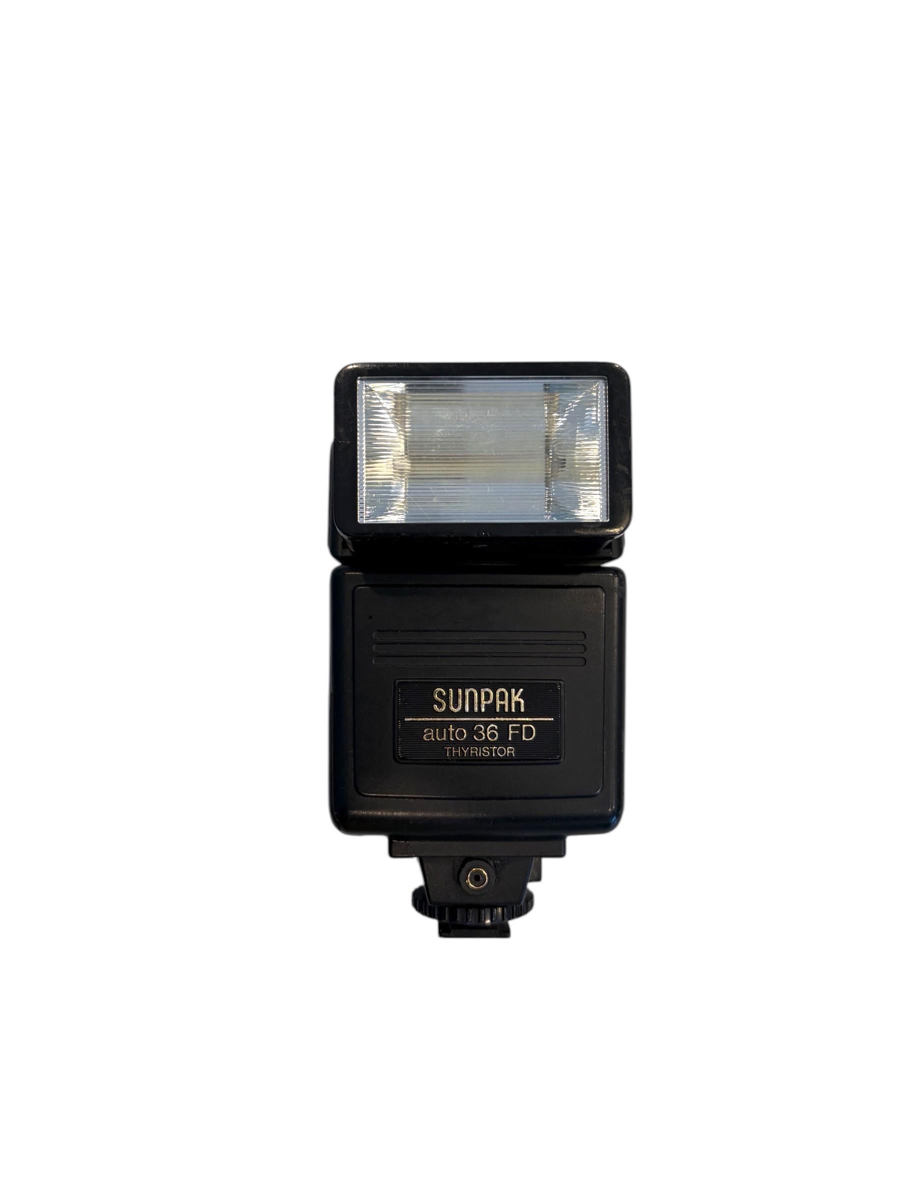 Vintage Sunpak Flash for Canon - Canon 35MM Camera flash - Camera Flash Unit - Canon Flash
