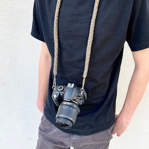 Camera Strap -  Paracord Camera Strap - Handmade Camo Paracord Camera Strap that will fit any camera - Paracord Camera Strap