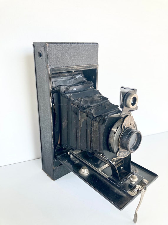 VINTAGE Eastman Kodak No. 2 Folding Autographic Brownie No. A - 120