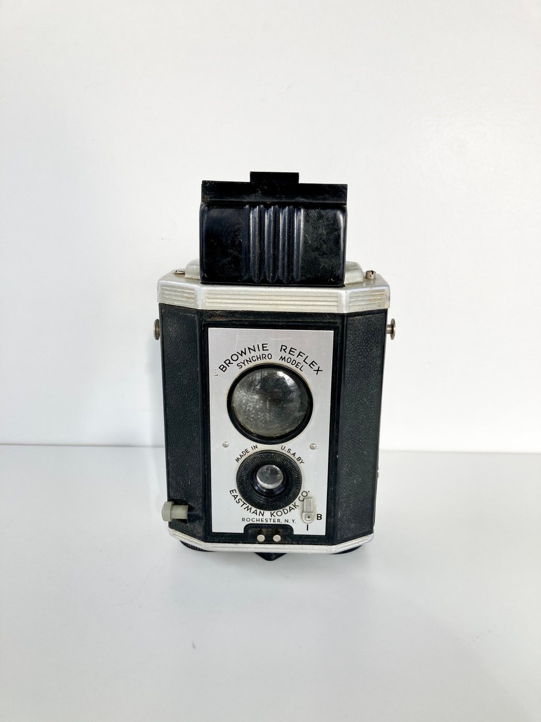 Vintage Film TLR Camera Vintage Kodak Brownie Reflex Camera 127 Roll
