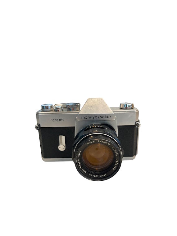 Appareil photo argentique universel presse Mamiya + objectif Sekor P