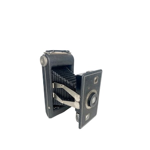 Vintage Camera - Kodak Jiffy Six-20 Camera  - See all of our vintage cameras