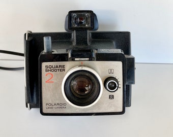 Vintage Polaroid Film camera Square Shooter 2 Land Camera - Polaroid Land Camera