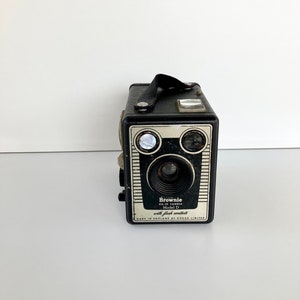 Vintage Box Camera Vintage Kodak Brownie Target Six-20 Model D Box Camera - Check out our huge vintage camera collection