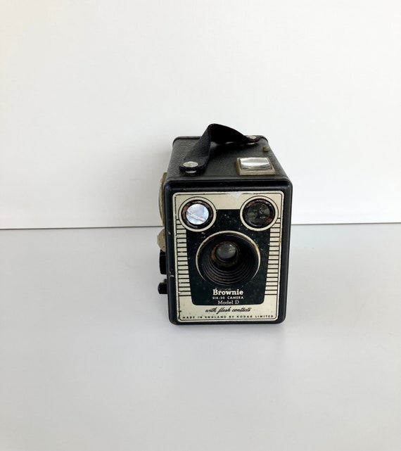 Vintage Box Camera Vintage Kodak Brownie Target Six-20 Model