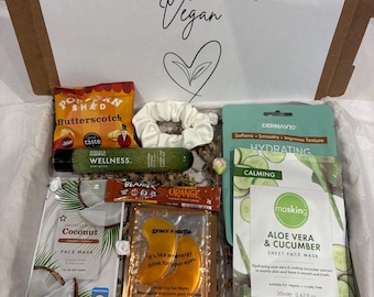 Vegan Gift Hamper, woman’s vegan gift box, luxury vegan pamper hamper, vegan spa box, self care, hug in a box, gift for her, relaxation