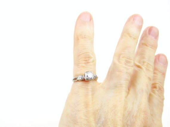 Illusion Diamond Ring, Antique Art Deco Engagemen… - image 4