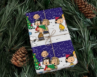 Christmas Gift Wrap Papers, Festive Holiday Wrapping, Snoopy and Friends Print, Eco-Friendly Gift Wrap, Perfect for Celebrations