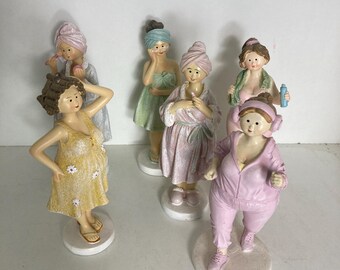 6 Ladies Gracien Bathroom