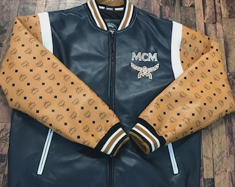 Herren-Bomberjacke aus Rindsleder: Klassischer MCM-Stil, MCM