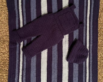 Crocheted Infant Set Size 3-6 months