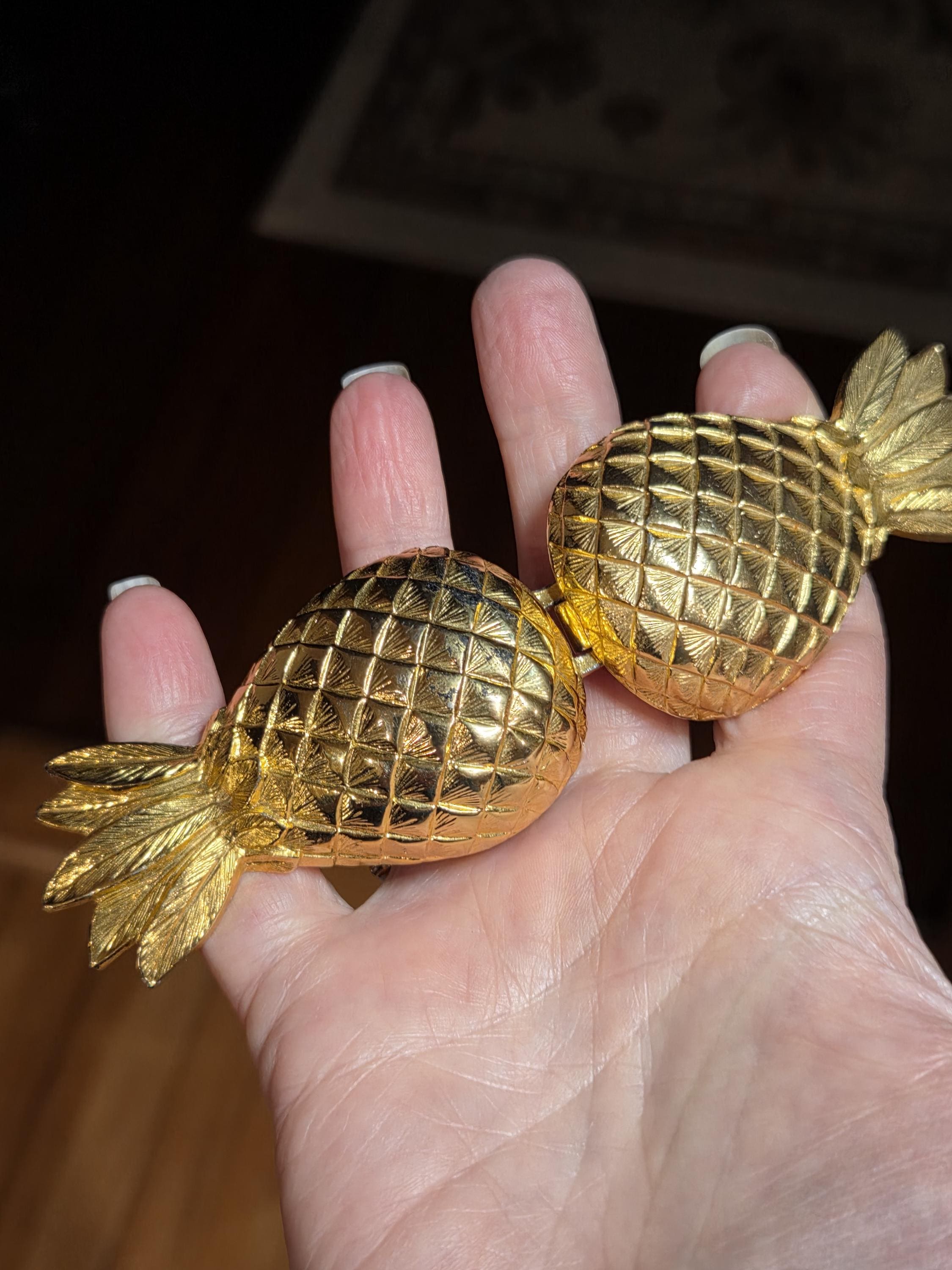 Dotty Smith 80s Pineapple Goldtone Belt Buckle - Etsy