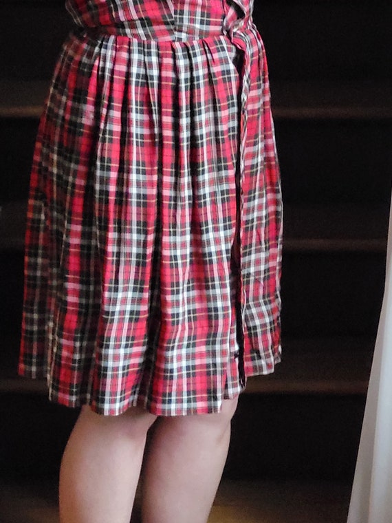 1950s Plaid Red and Black Dress full Skirt - image 5