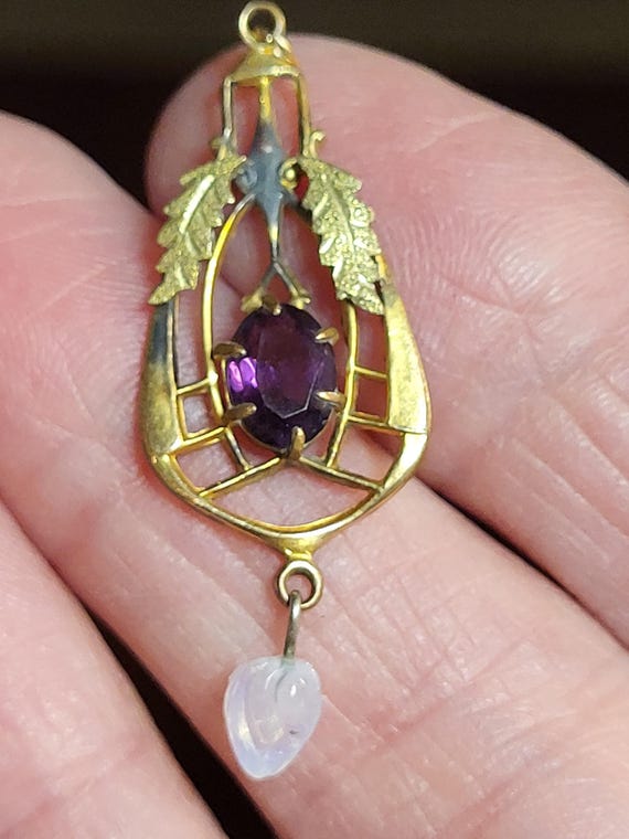 Art deco Lavalier Glass Amethyst Pendant