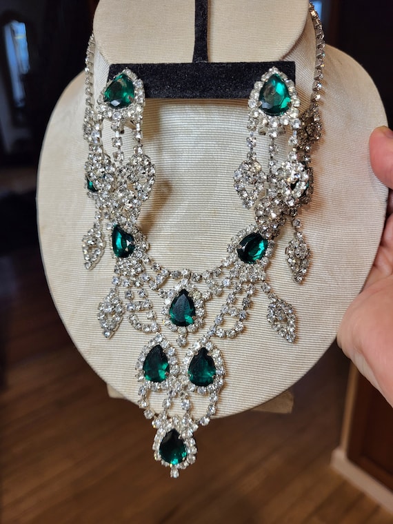 Glamorous Large Emerald and Clear Rhinestone Bib … - image 1