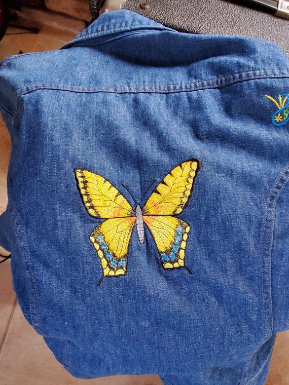 1970s Lee Denim Hippie Butterfly Jacket - image 2