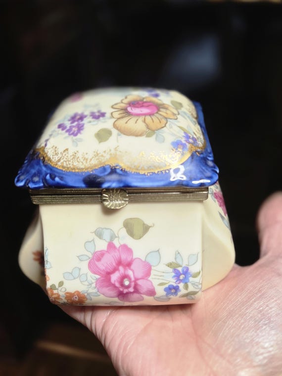 Vintage Handpainted Porcelain Floral Trinket Jewelry Box