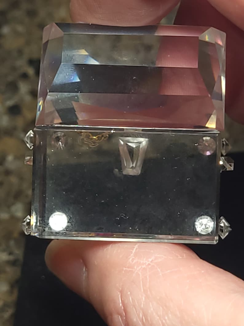 Crystal Minature Treasure Chest Figurine image 10