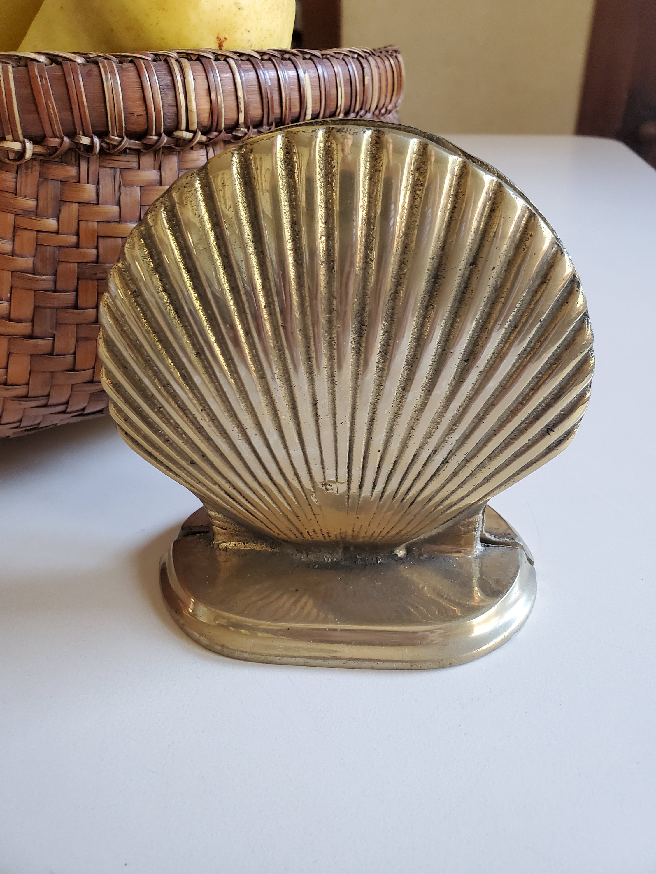 Pair of Vintage Brass Clam Shell Bookends at 1stDibs  brass shell bookends,  shell book ends, vintage brass shell bookends