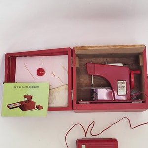 1950s Made in Japan Sewing Machine - Etsy