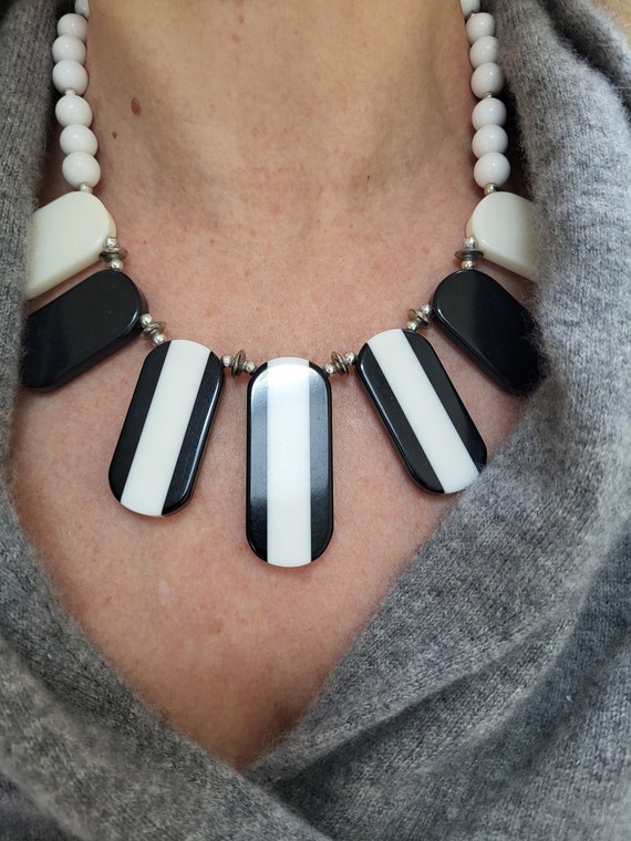 Bold 80s Black and White Plastic Statement Necklac