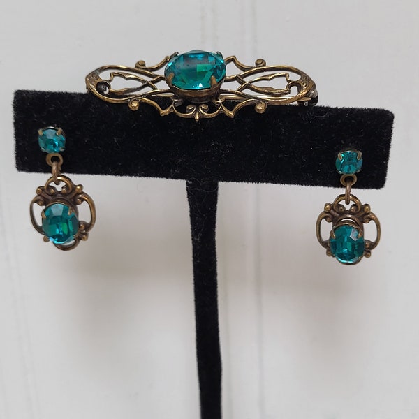 Vintage Sadie Green Earrings and Brooch set