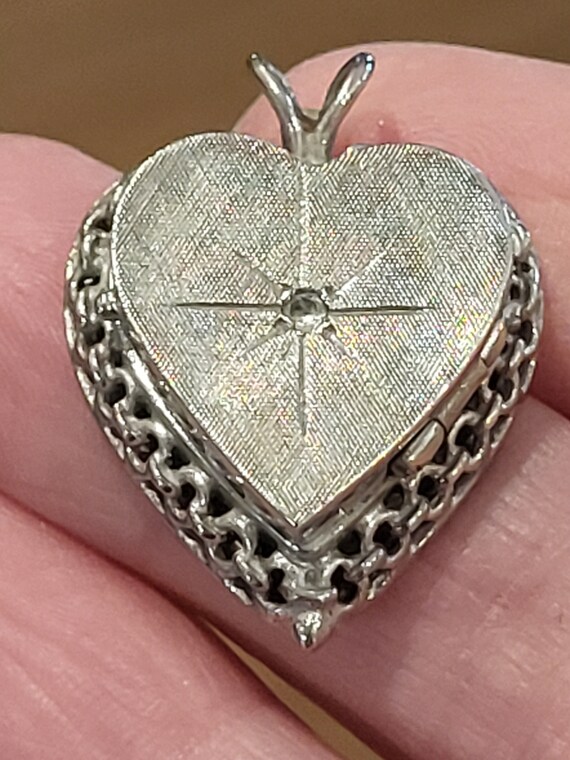 Vintage 80s Sterling silver Heart Picture Locket … - image 6