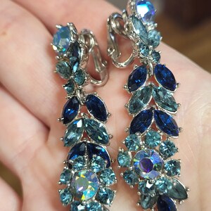 Vintage Speculator Crown Trifari Dangle Blue Rhinestone Clip ons