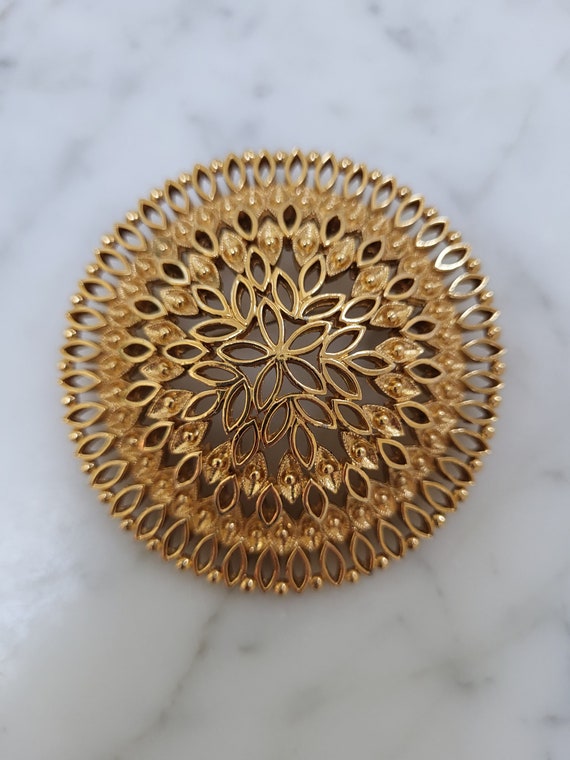 Vintage Monet Large Gold Filgree Brooch