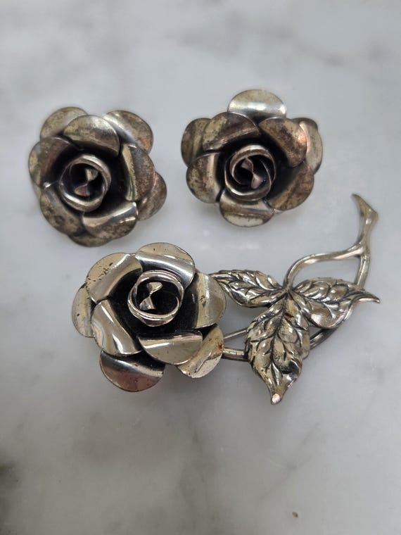 Vintage Sterling Beau Rose Brooch and Screwbacks