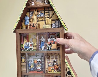 Vintage Hazel's Kaboodles Mouse House Wall Hanging HK-53 Miniature House Diorama Art
