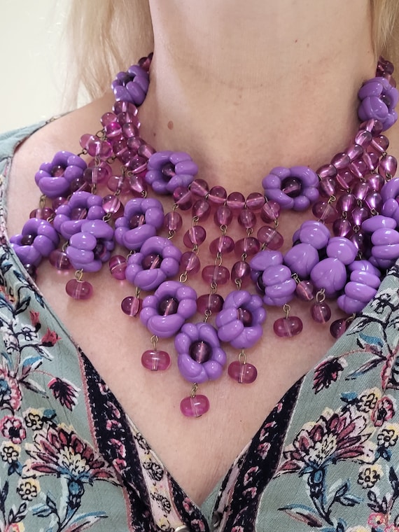 Vintage chunky Purple Flowered Beaded Necklace - image 1