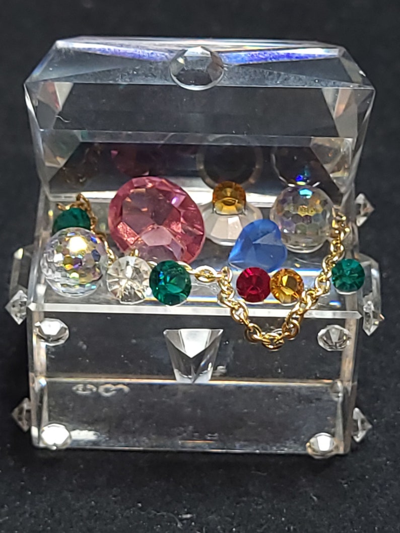 Crystal Minature Treasure Chest Figurine image 8