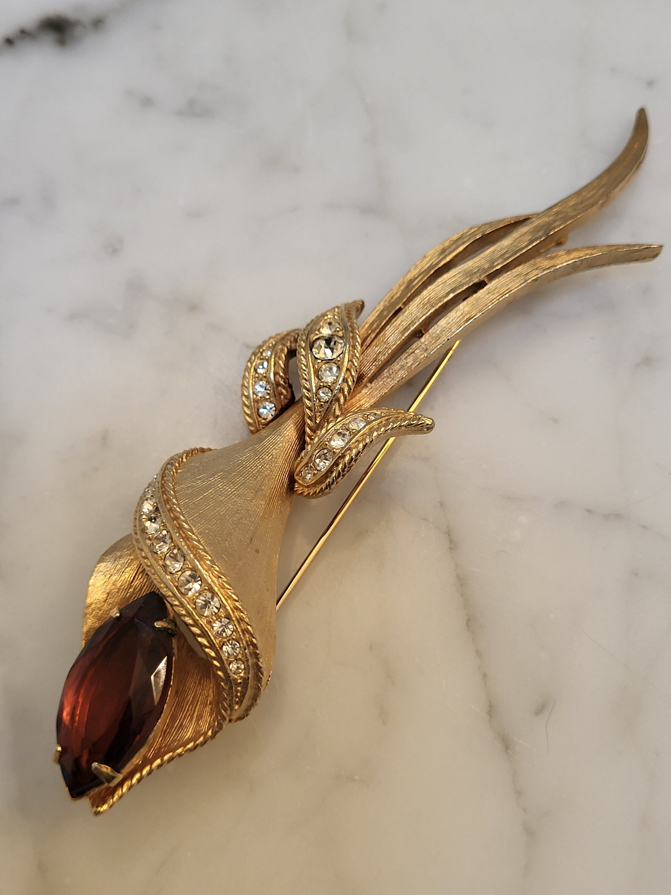 Vintage Large Flower Brooch signed Sarah Coventry