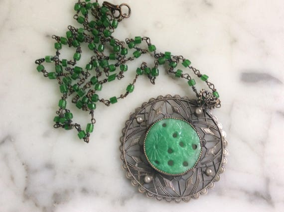 Green Peking Glass Madallion Necklace 1920s