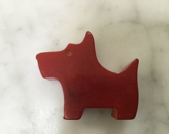 Red Bakelite Scottie Dog Pencil Sharpener/Vintage Scottish Terrier Dog Bakelite